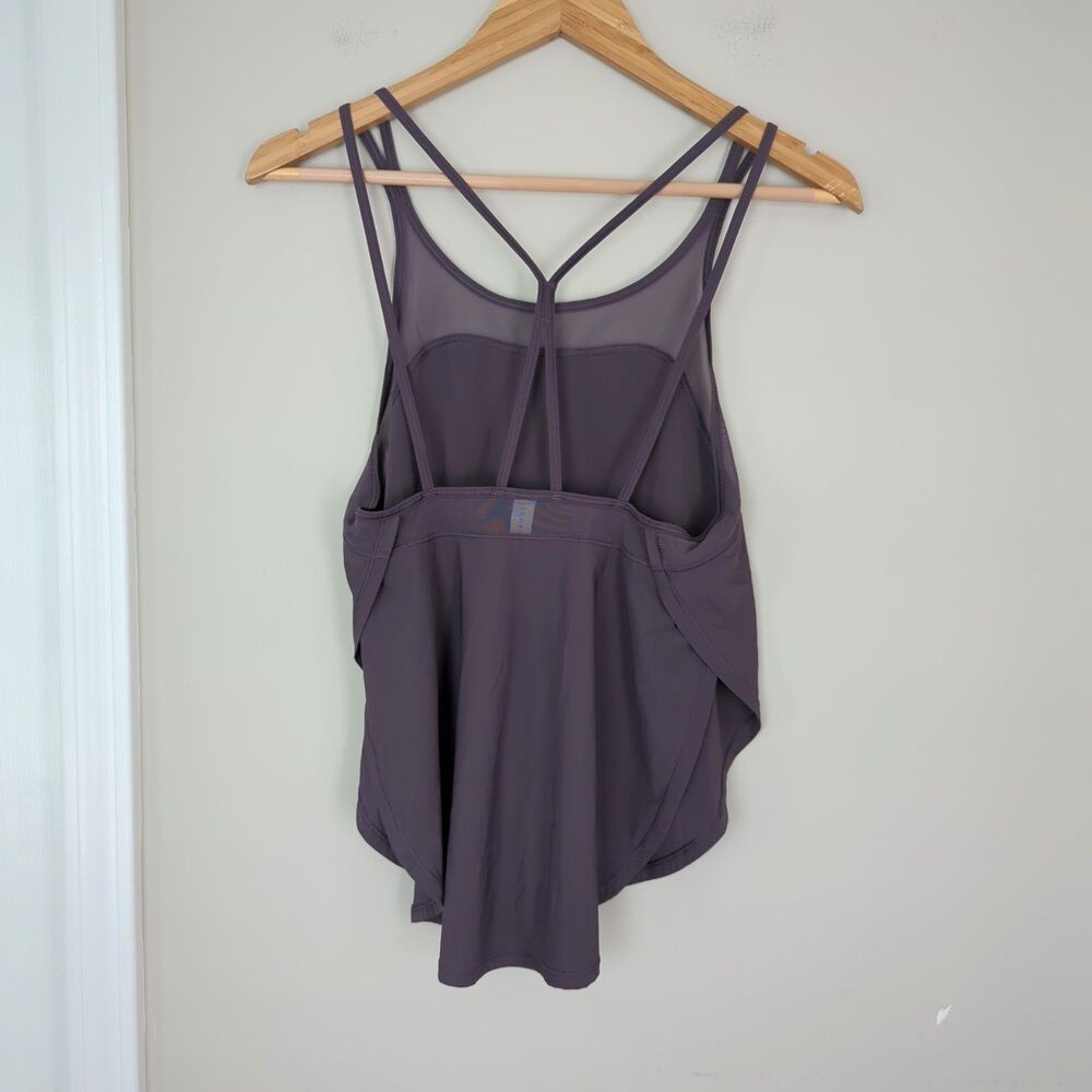 Lululemon Anew Singlet Tank Top Size 4 Black Currant - Picture 4 of 5